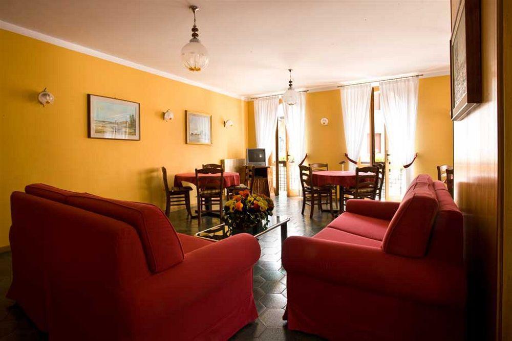 Garni Hotel Tignale Exterior photo